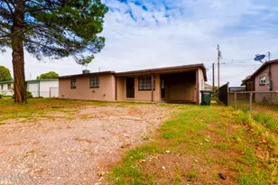 281 Steffen St, Sierra Vista, AZ 85635 - Photo 3