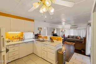 530 S Alma School Rd, Mesa, AZ 85210 - Photo 9