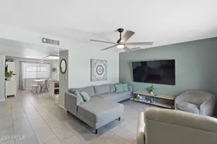 810 N Pine Ct, Gilbert, AZ 85233 - Photo 5
