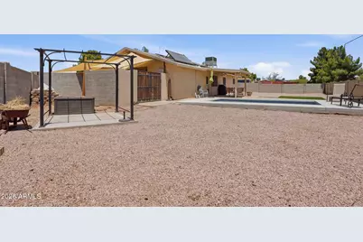 810 N Pine Court, Gilbert, AZ 85233 - Photo 23