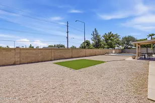 810 N Pine Ct, Gilbert, AZ 85233 - Photo 21