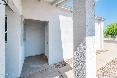 4031 E Nancy Lane, Phoenix, AZ 85042 - Photo 7
