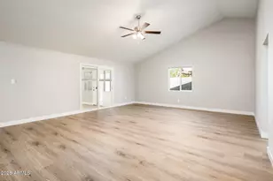 4031 E Nancy Ln, Phoenix, AZ 85042 - Photo 9