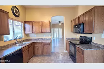 10020 W Wood Street, Tolleson, AZ 85353 - Photo 7