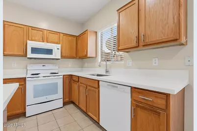 16554 N 162nd Lane, Surprise, AZ 85374 - Photo 11