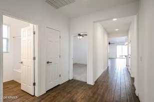2306 E Branham Ln, Phoenix, AZ 85042 - Photo 5