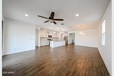 2306 E Branham Lane, Phoenix, AZ 85042 - Photo 9