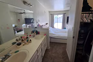 6826 S 17th Way, Phoenix, AZ 85042 - Photo 11