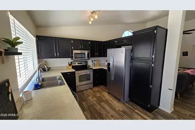 6826 S 17th Way, Phoenix, AZ 85042 - Photo 3