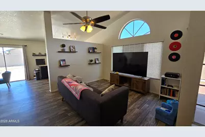 6826 S 17th Way, Phoenix, AZ 85042 - Photo 7