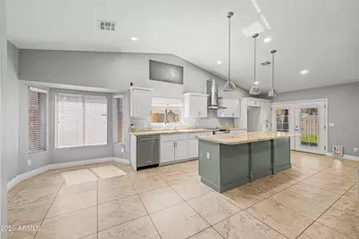 608 E Appaloosa Road, Gilbert, AZ 85296 - Photo 11