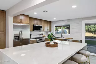 14237 N 38th Pl, Phoenix, AZ 85032 - Photo 11