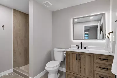 14237 N 38th Place, Phoenix, AZ 85032 - Photo 19