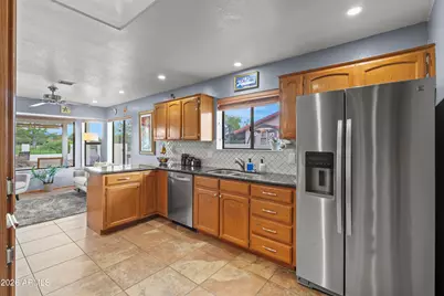 2724 S Player Avenue, Sierra Vista, AZ 85650 - Photo 15