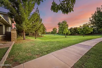 3017 E Bloomfield Parkway, Gilbert, AZ 85296 - Photo 3