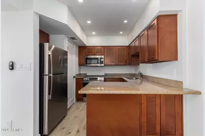 949 S McClintock Drive #2, Tempe, AZ 85281 - Photo 9