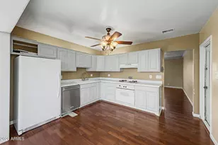 4355 E Hubbell St, Phoenix, AZ 85008 - Photo 7