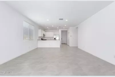 4522 S 127th Drive, Avondale, AZ 85323 - Photo 9