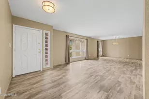 8430 N 80th Pl, Scottsdale, AZ 85258 - Photo 3