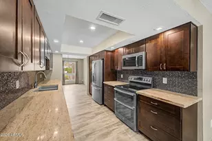 8430 N 80th Pl, Scottsdale, AZ 85258 - Photo 9