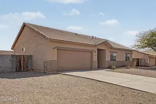 11429 W Madero Dr, Arizona City, AZ 85123 - Photo 3
