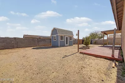 11429 W Madero Drive, Arizona City, AZ 85123 - Photo 29