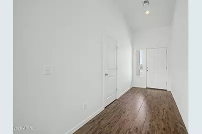 11429 W Madero Drive, Arizona City, AZ 85123 - Photo 5