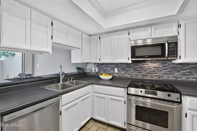 821 E Redondo Drive, Tempe, AZ 85282 - Photo 13