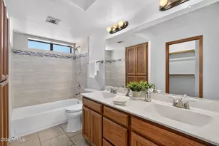 821 E Redondo Dr, Tempe, AZ 85282 - Photo 17