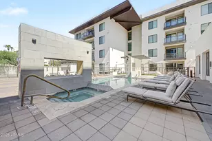 7300 E Earll Dr, Scottsdale, AZ 85251 - Photo 23