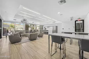 7300 E Earll Dr, Scottsdale, AZ 85251 - Photo 29