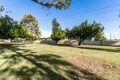 11035 W Tonada Drive, Sun City, AZ 85351 - Photo 23