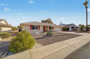 10509 W Mission Ln, Sun City, AZ 85351 - Photo 3