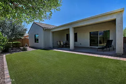 7026 W Springfield Way, Florence, AZ 85132 - Photo 3