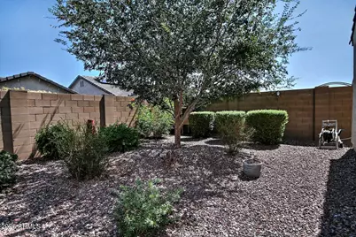 7026 W Springfield Way, Florence, AZ 85132 - Photo 23