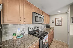 200 E Southern Ave, Tempe, AZ 85282 - Photo 9