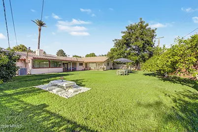 1001 W Kaler Drive, Phoenix, AZ 85021 - Photo 11