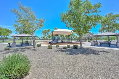 17732 W Mandalay Lane, Surprise, AZ 85388 - Photo 41