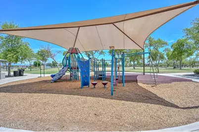 17732 W Mandalay Lane, Surprise, AZ 85388 - Photo 43