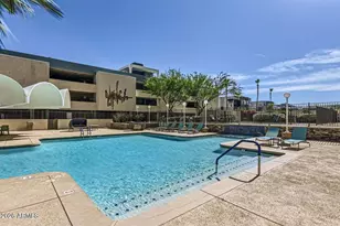 207 W Clarendon Ave, Phoenix, AZ 85013 - Photo 23