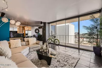 207 W Clarendon Avenue #G18, Phoenix, AZ 85013 - Photo 1