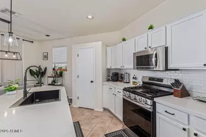 15727 N 162nd Lane, Surprise, AZ 85374 - Photo 11