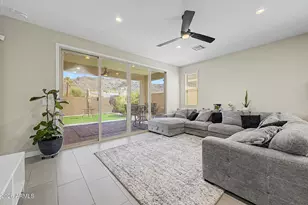 433 E Spirit Trl, Phoenix, AZ 85042 - Photo 9