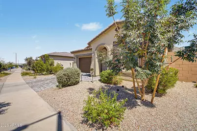 433 E Spirit Trail, Phoenix, AZ 85042 - Photo 5