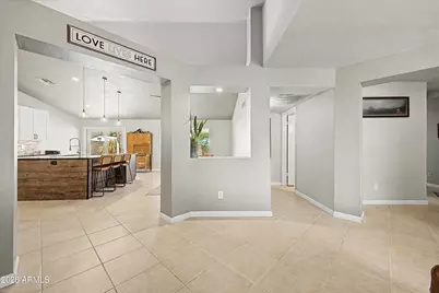 5620 W Frye Road, Chandler, AZ 85226 - Photo 1