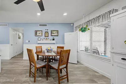 2203 W El Moro Avenue, Mesa, AZ 85202 - Photo 9