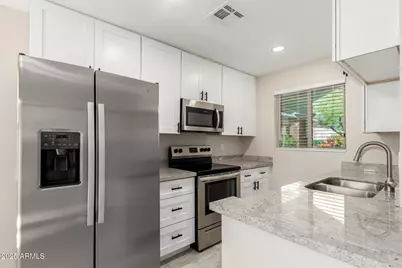 95 N Cooper Road #76, Chandler, AZ 85225 - Photo 9