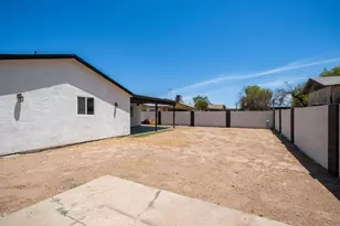 8807 W Catalina Dr, Phoenix, AZ 85037 - Photo 29