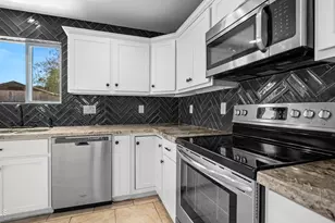 8807 W Catalina Dr, Phoenix, AZ 85037 - Photo 11