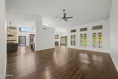 13653 N 69th Drive, Peoria, AZ 85381 - Photo 7